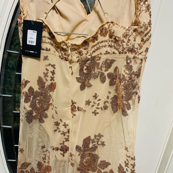 NWT fashion Nova sequin dress - Picture 8 of 9